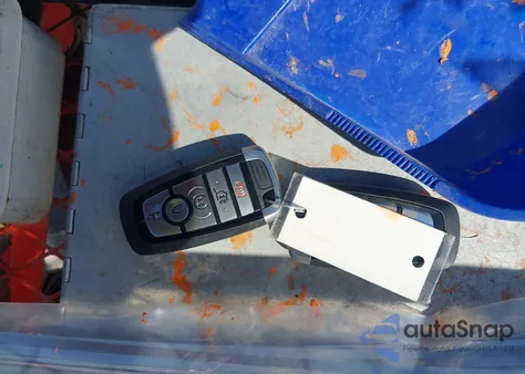 2022 Ford Explorer Limited z USA, uszkodzony, nr VIN 1FM5K8FW2NNA09668